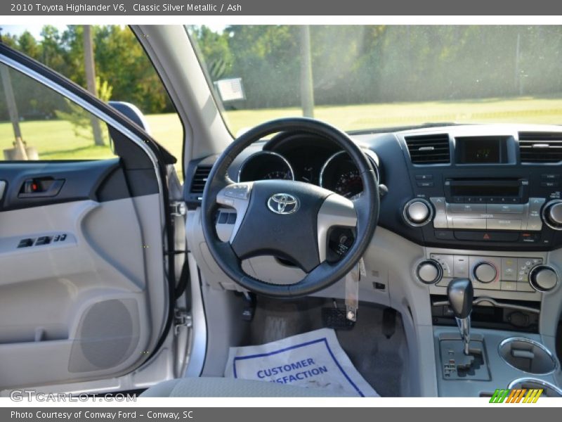 Classic Silver Metallic / Ash 2010 Toyota Highlander V6