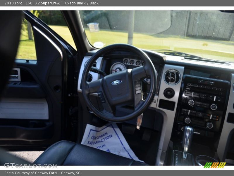 Tuxedo Black / Black 2010 Ford F150 FX2 SuperCrew