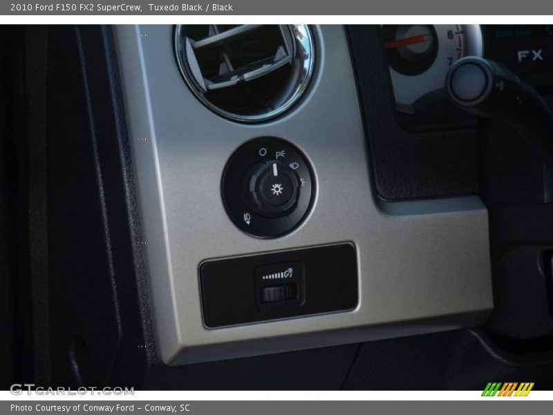 Tuxedo Black / Black 2010 Ford F150 FX2 SuperCrew