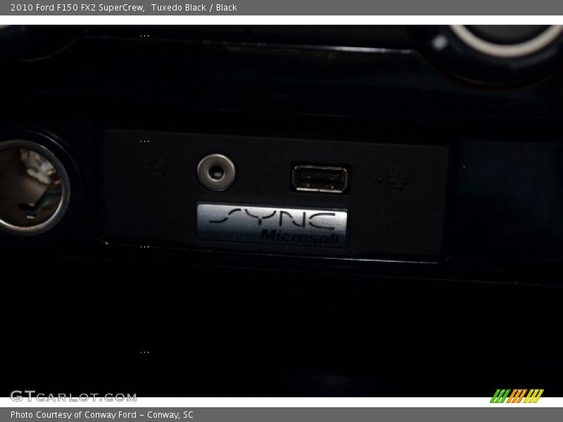Tuxedo Black / Black 2010 Ford F150 FX2 SuperCrew