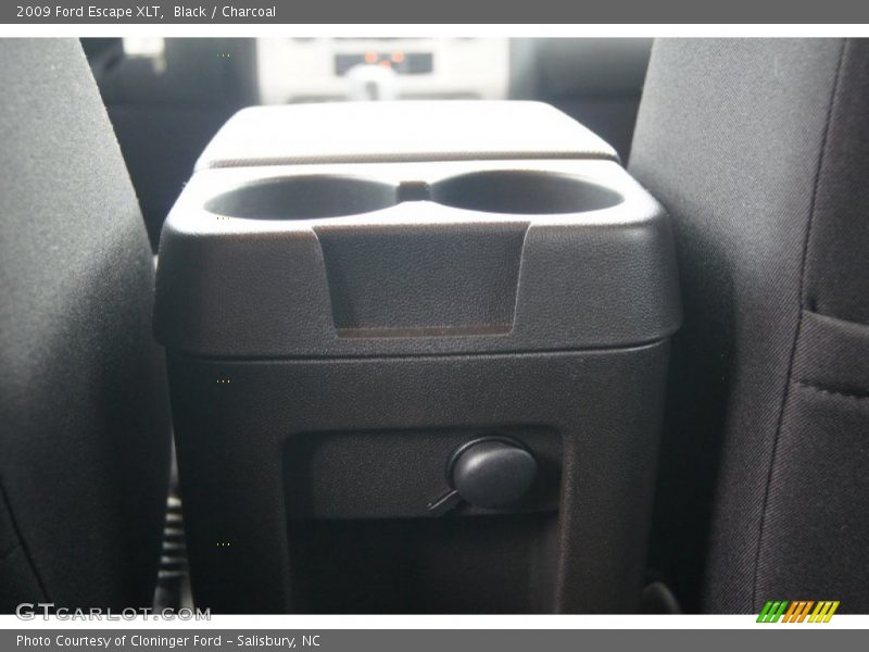 Black / Charcoal 2009 Ford Escape XLT