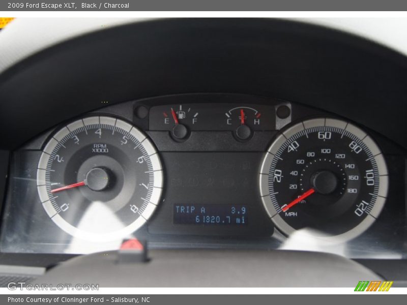 Black / Charcoal 2009 Ford Escape XLT