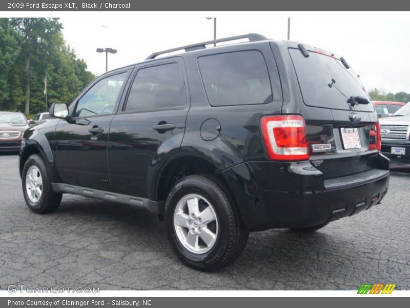 Black / Charcoal 2009 Ford Escape XLT