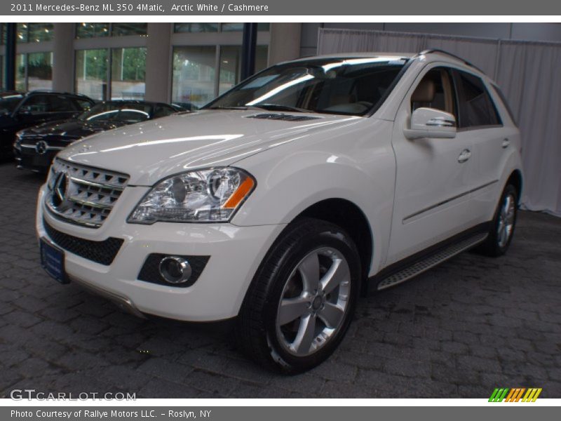 Arctic White / Cashmere 2011 Mercedes-Benz ML 350 4Matic