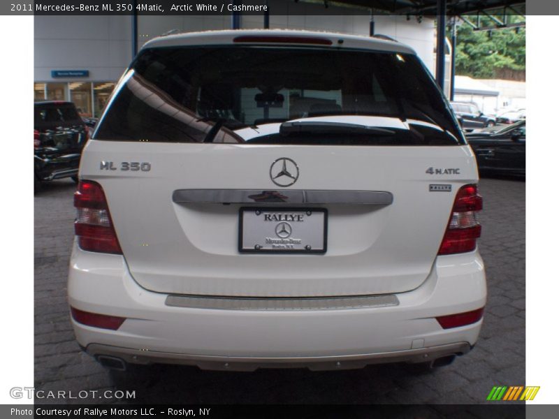 Arctic White / Cashmere 2011 Mercedes-Benz ML 350 4Matic