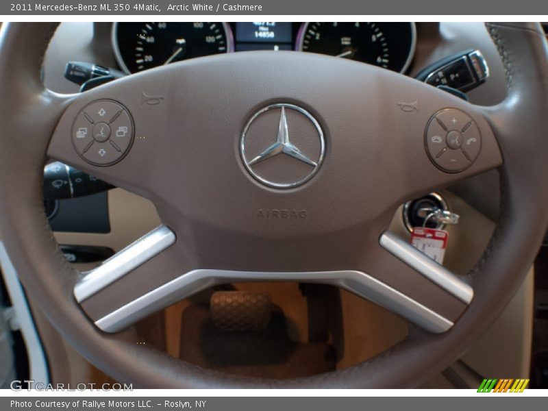 Arctic White / Cashmere 2011 Mercedes-Benz ML 350 4Matic