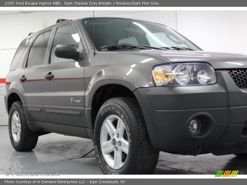 Dark Shadow Grey Metallic / Medium/Dark Flint Grey 2005 Ford Escape Hybrid 4WD