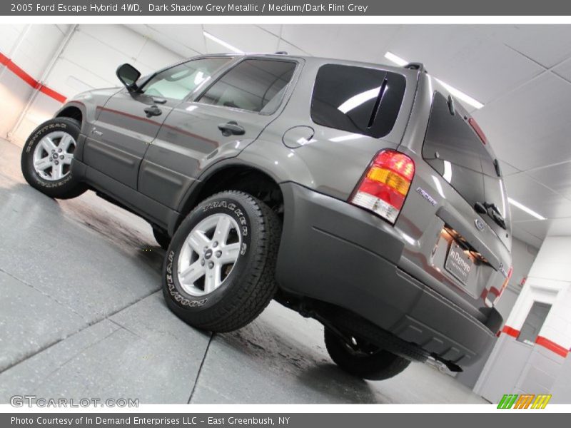 Dark Shadow Grey Metallic / Medium/Dark Flint Grey 2005 Ford Escape Hybrid 4WD