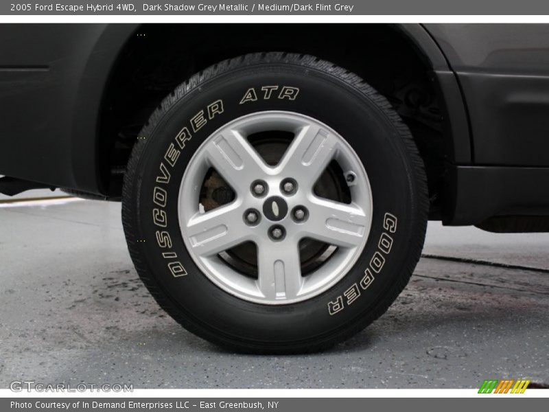 Dark Shadow Grey Metallic / Medium/Dark Flint Grey 2005 Ford Escape Hybrid 4WD