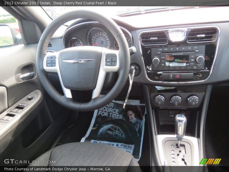 Dashboard of 2013 200 S Sedan