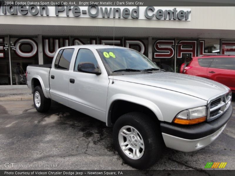 Bright Silver Metallic / Dark Slate Gray 2004 Dodge Dakota Sport Quad Cab 4x4