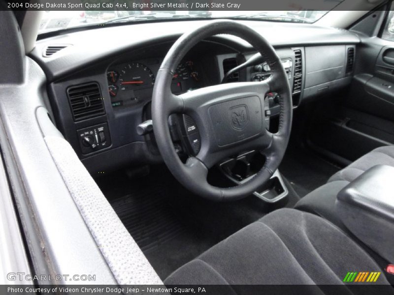 Bright Silver Metallic / Dark Slate Gray 2004 Dodge Dakota Sport Quad Cab 4x4