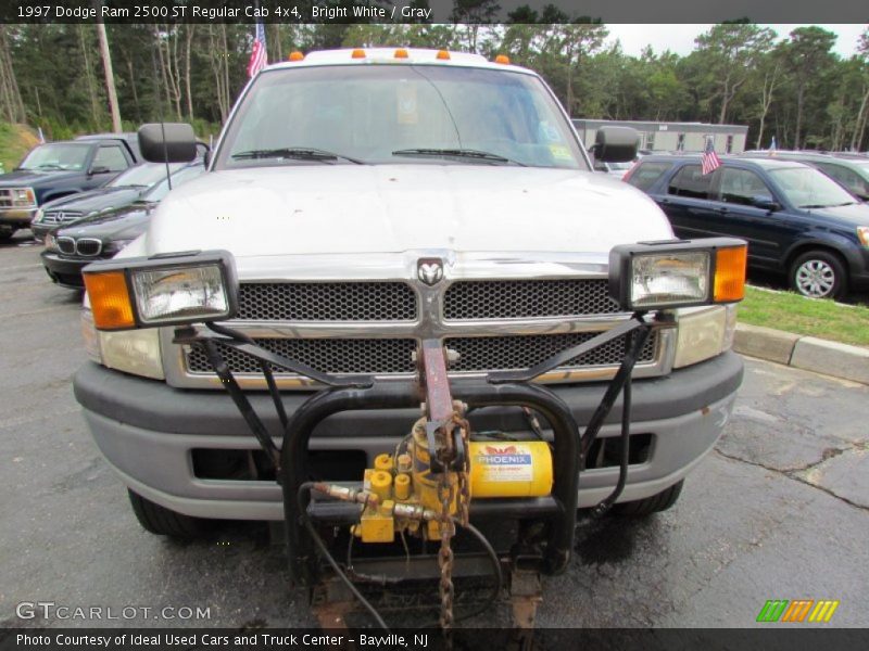 Bright White / Gray 1997 Dodge Ram 2500 ST Regular Cab 4x4