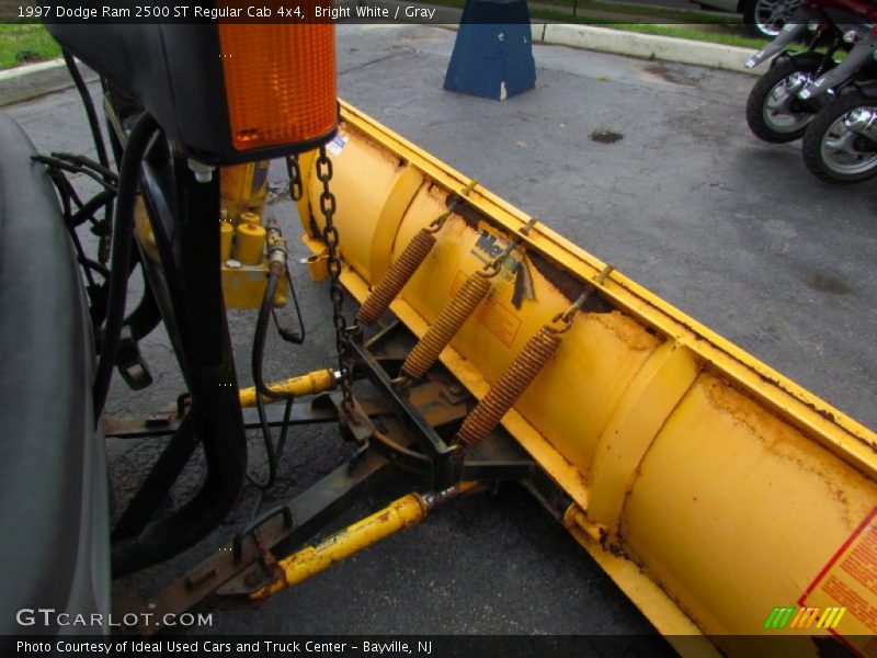 Bright White / Gray 1997 Dodge Ram 2500 ST Regular Cab 4x4