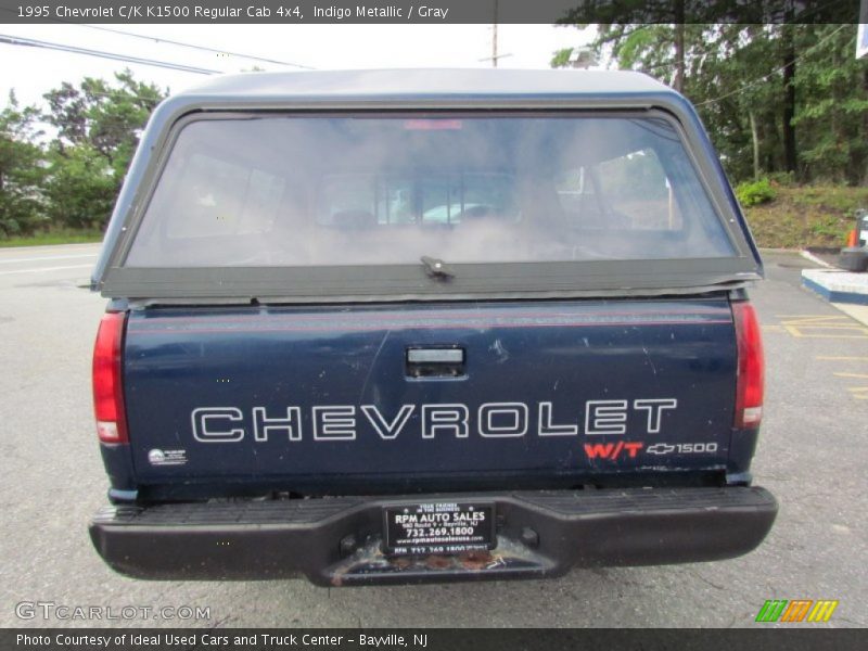 Indigo Metallic / Gray 1995 Chevrolet C/K K1500 Regular Cab 4x4