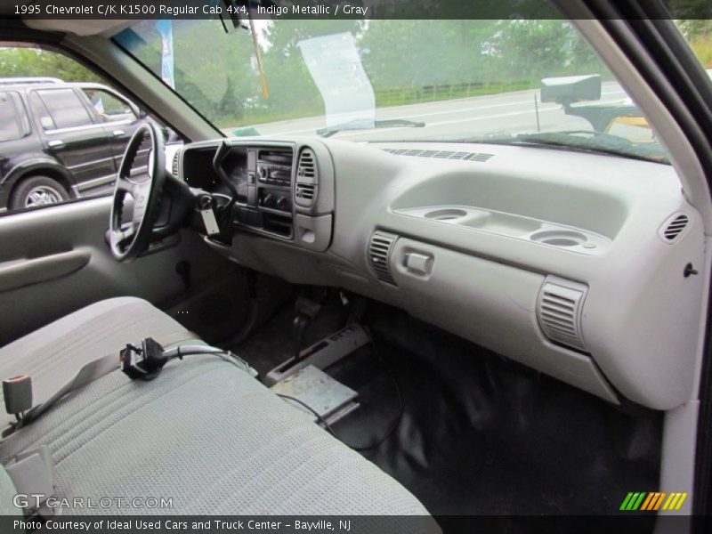 Indigo Metallic / Gray 1995 Chevrolet C/K K1500 Regular Cab 4x4