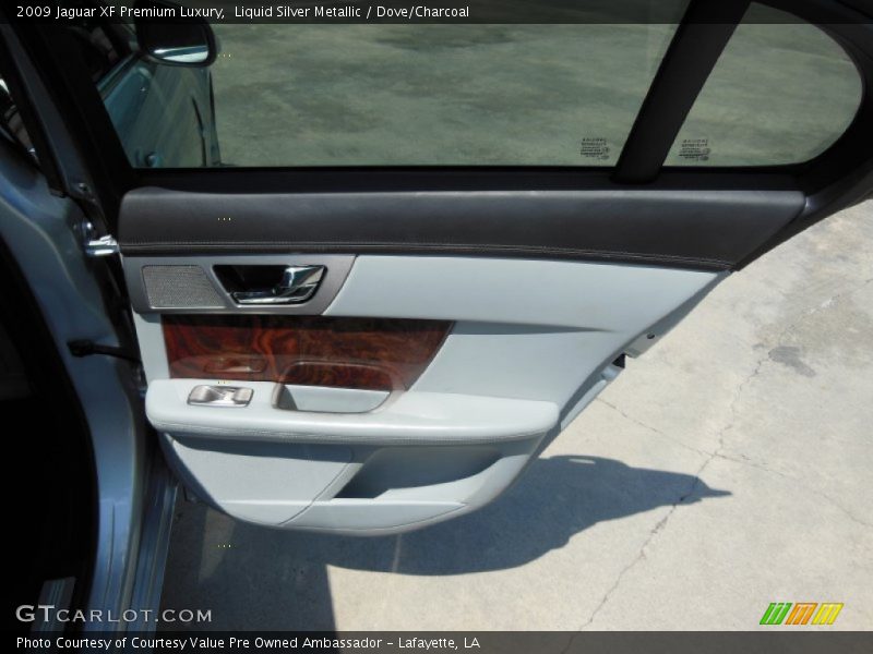 Liquid Silver Metallic / Dove/Charcoal 2009 Jaguar XF Premium Luxury