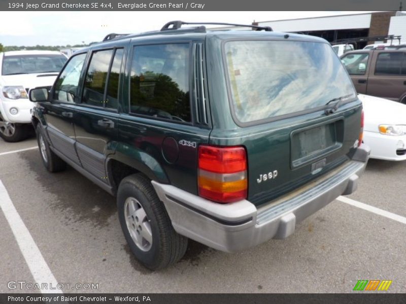 Everglade Green Pearl / Gray 1994 Jeep Grand Cherokee SE 4x4