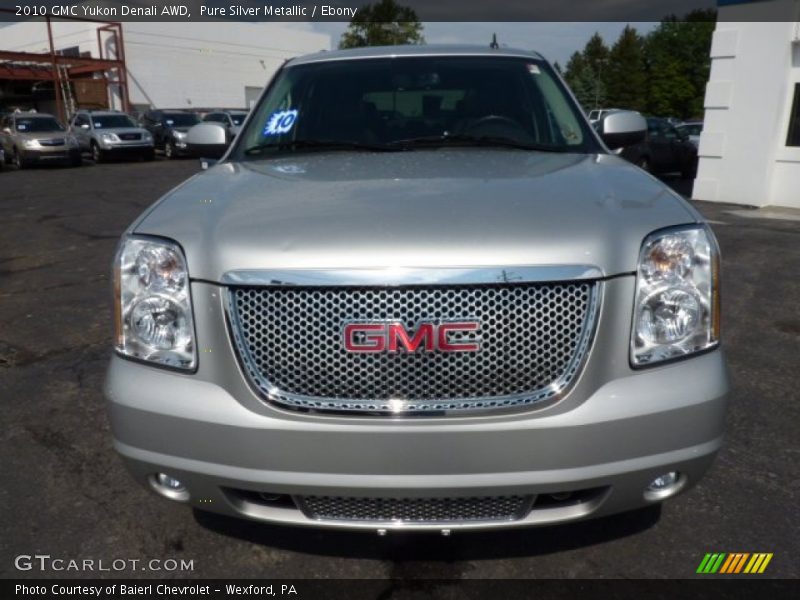 Pure Silver Metallic / Ebony 2010 GMC Yukon Denali AWD