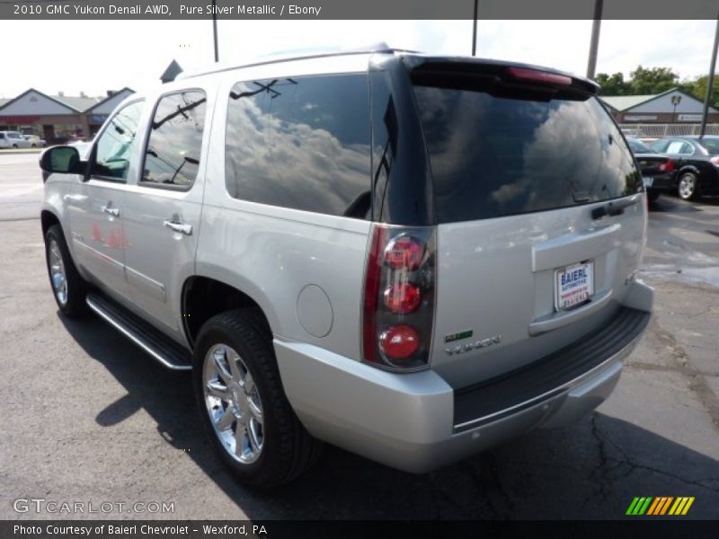 Pure Silver Metallic / Ebony 2010 GMC Yukon Denali AWD