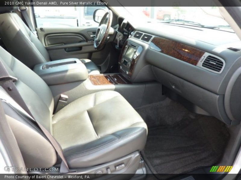 Pure Silver Metallic / Ebony 2010 GMC Yukon Denali AWD