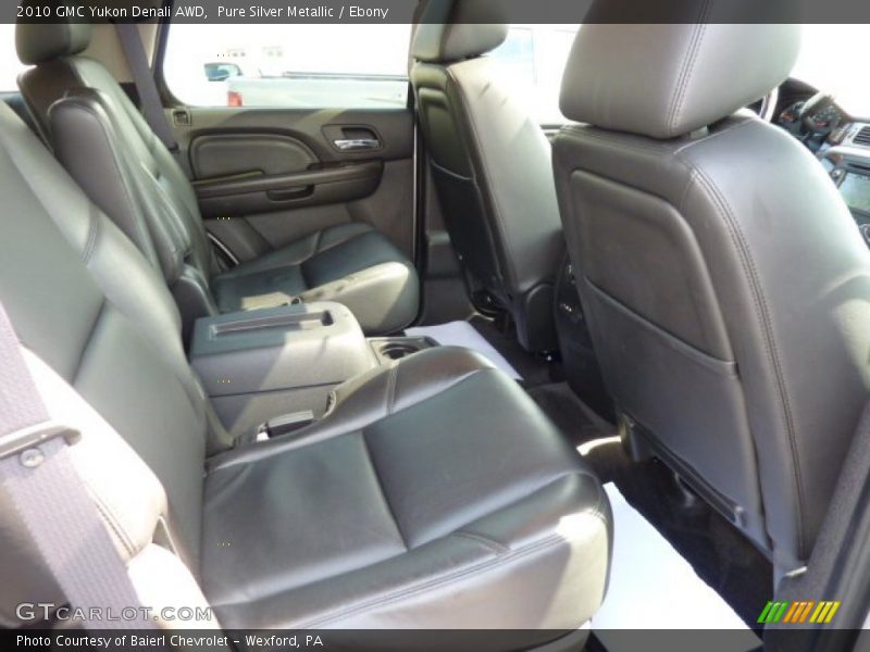 Pure Silver Metallic / Ebony 2010 GMC Yukon Denali AWD
