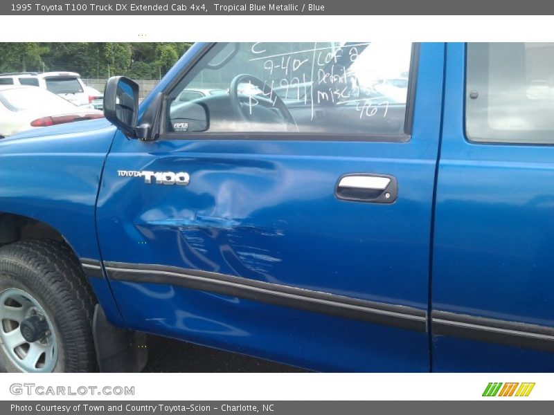 Tropical Blue Metallic / Blue 1995 Toyota T100 Truck DX Extended Cab 4x4