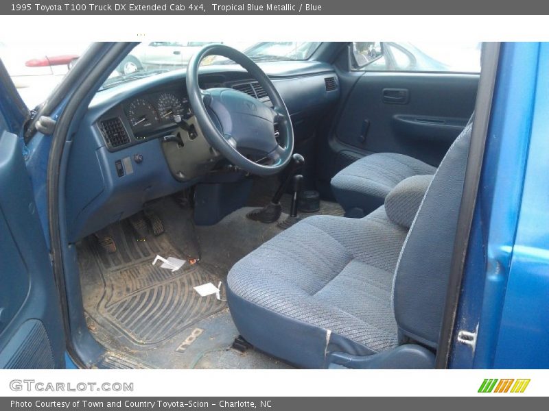  1995 T100 Truck DX Extended Cab 4x4 Blue Interior