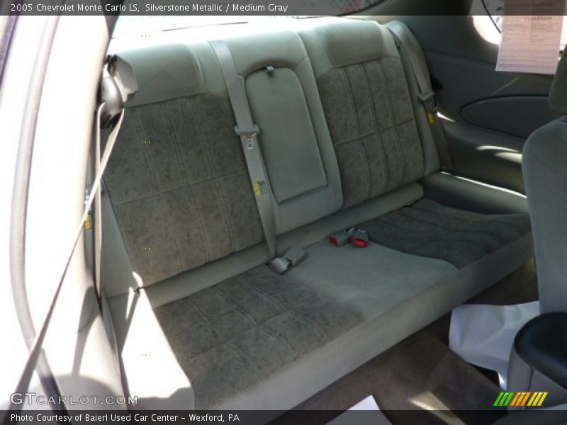 Silverstone Metallic / Medium Gray 2005 Chevrolet Monte Carlo LS