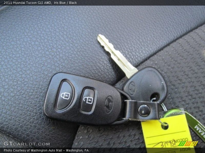 Iris Blue / Black 2011 Hyundai Tucson GLS AWD