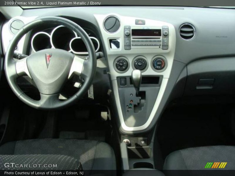 Liquid Platinum Metallic / Ebony 2009 Pontiac Vibe 2.4