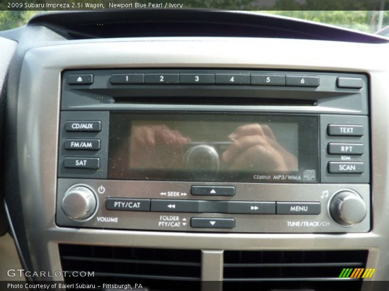 Newport Blue Pearl / Ivory 2009 Subaru Impreza 2.5i Wagon