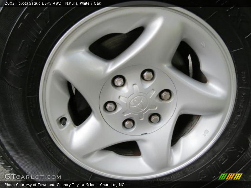 Natural White / Oak 2002 Toyota Sequoia SR5 4WD