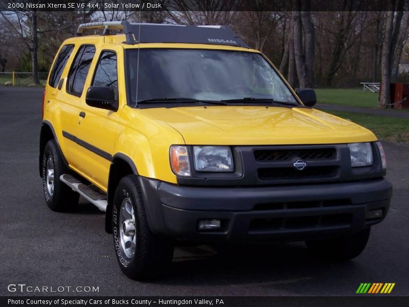 Solar Yellow / Dusk 2000 Nissan Xterra SE V6 4x4