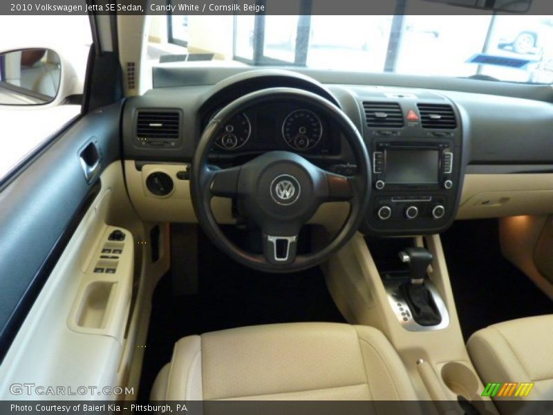 Candy White / Cornsilk Beige 2010 Volkswagen Jetta SE Sedan