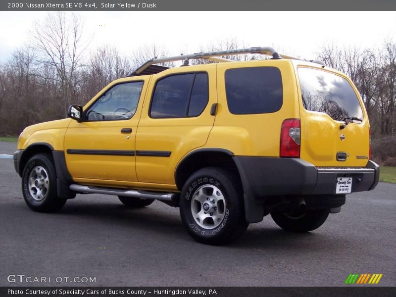 Solar Yellow / Dusk 2000 Nissan Xterra SE V6 4x4