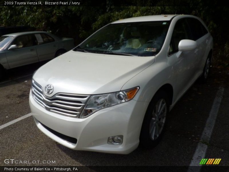 Blizzard Pearl / Ivory 2009 Toyota Venza I4