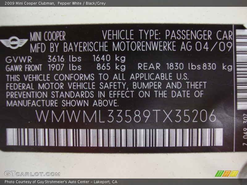 Pepper White / Black/Grey 2009 Mini Cooper Clubman