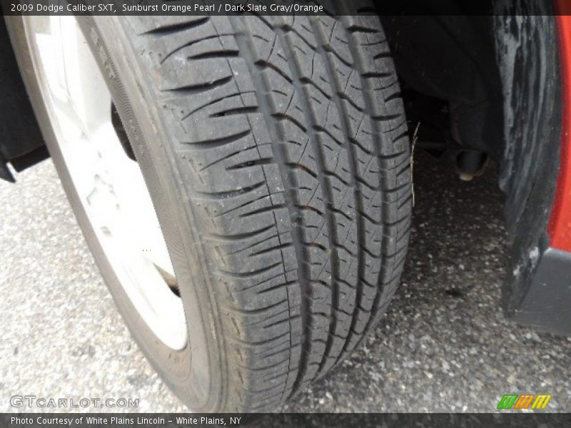 Sunburst Orange Pearl / Dark Slate Gray/Orange 2009 Dodge Caliber SXT