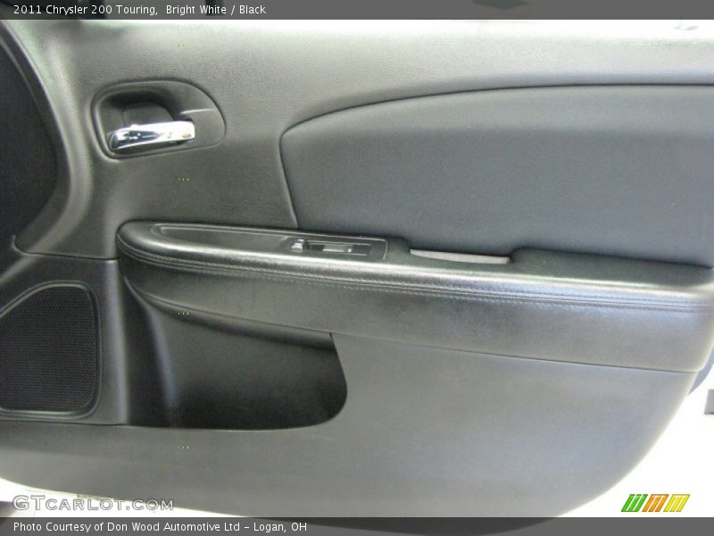 Bright White / Black 2011 Chrysler 200 Touring