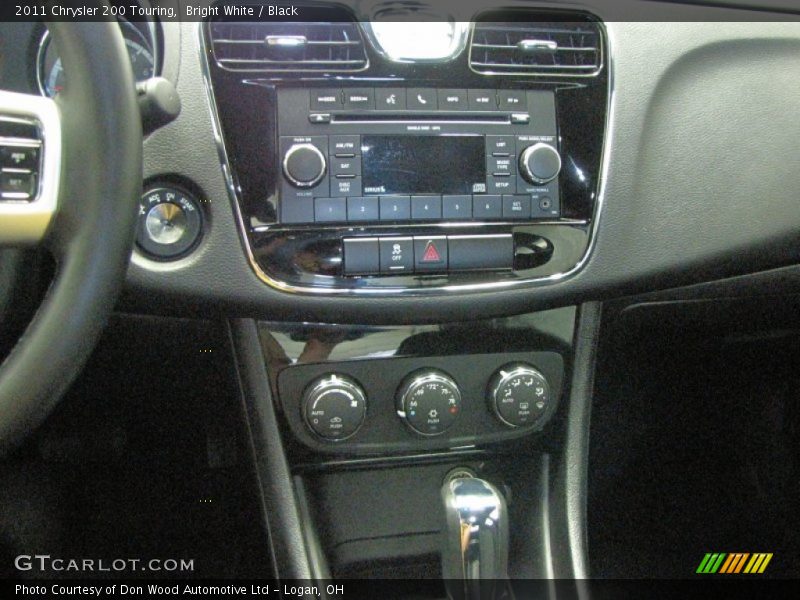 Bright White / Black 2011 Chrysler 200 Touring