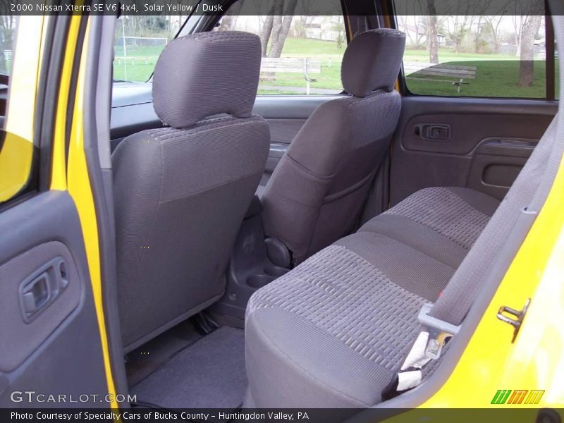 Solar Yellow / Dusk 2000 Nissan Xterra SE V6 4x4