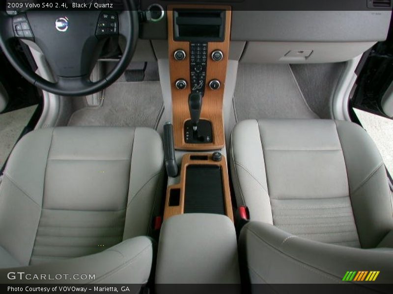 Black / Quartz 2009 Volvo S40 2.4i