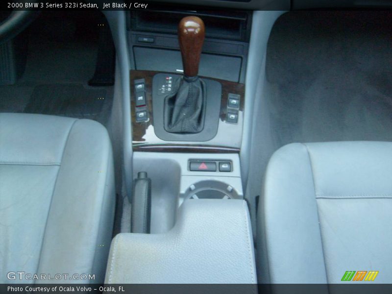 Jet Black / Grey 2000 BMW 3 Series 323i Sedan