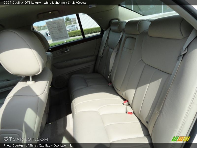 White Lightning / Shale/Cocoa 2007 Cadillac DTS Luxury