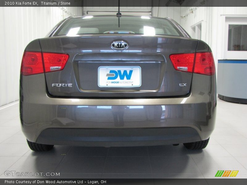 Titanium / Stone 2010 Kia Forte EX