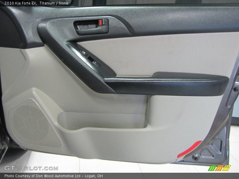 Titanium / Stone 2010 Kia Forte EX