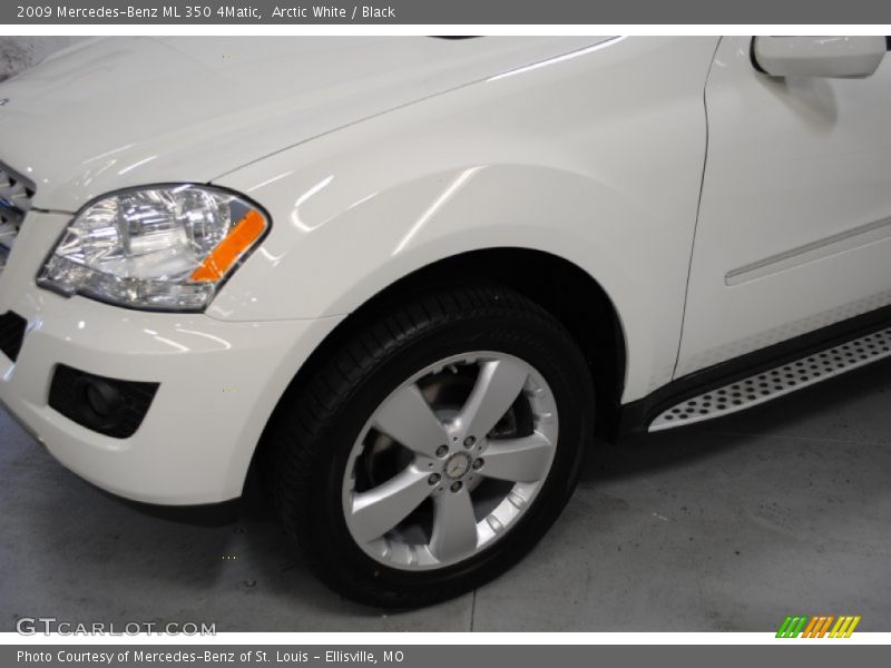 Arctic White / Black 2009 Mercedes-Benz ML 350 4Matic