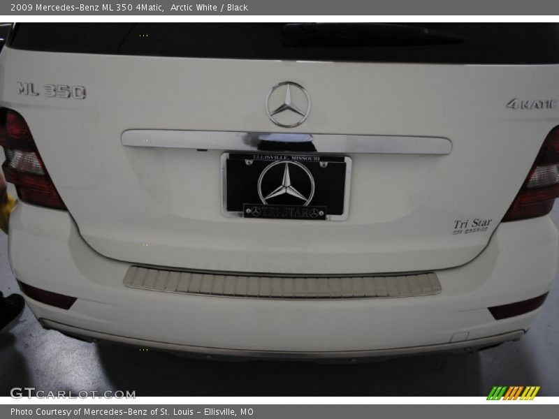 Arctic White / Black 2009 Mercedes-Benz ML 350 4Matic