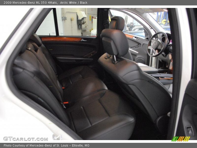 Arctic White / Black 2009 Mercedes-Benz ML 350 4Matic